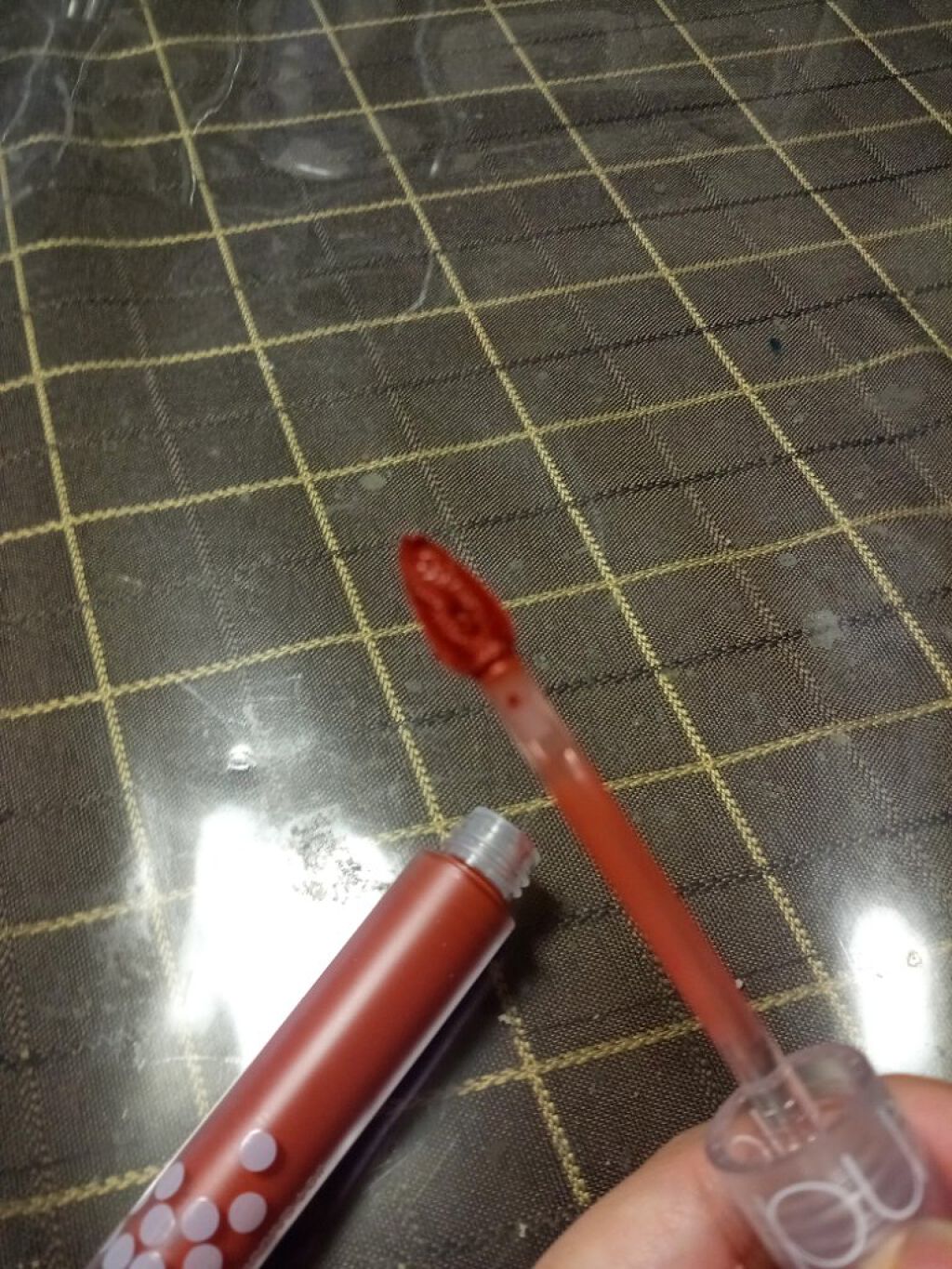 ミルクティーベルベットティント 04 キャラメルティー/rom&nd/リップティントを使ったクチコミ（2枚目）