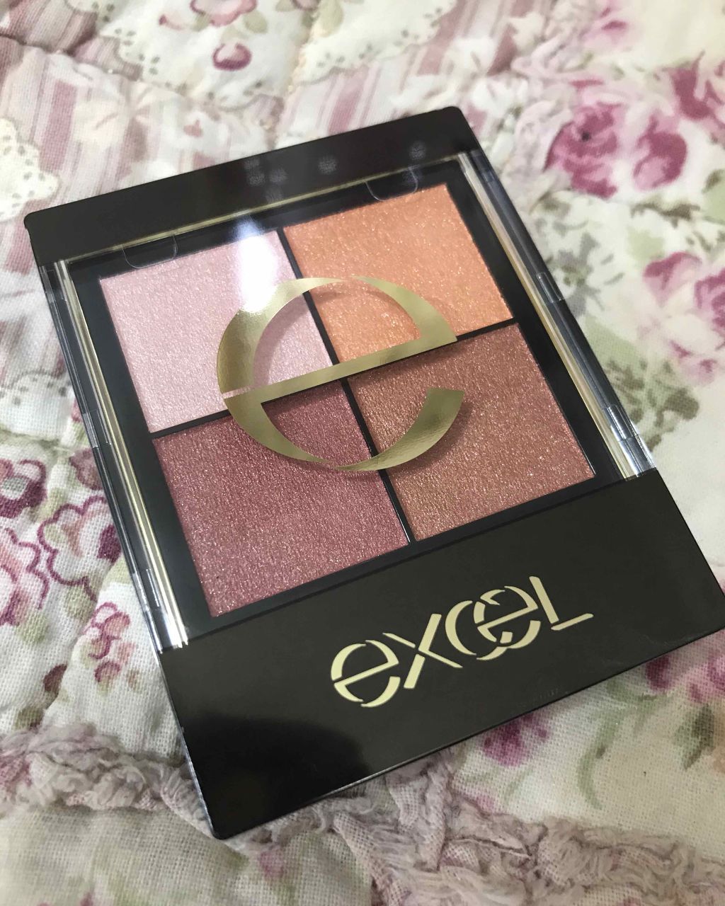 リアルクローズシャドウ/excel/アイシャドウパレットを使ったクチコミ(1枚目)