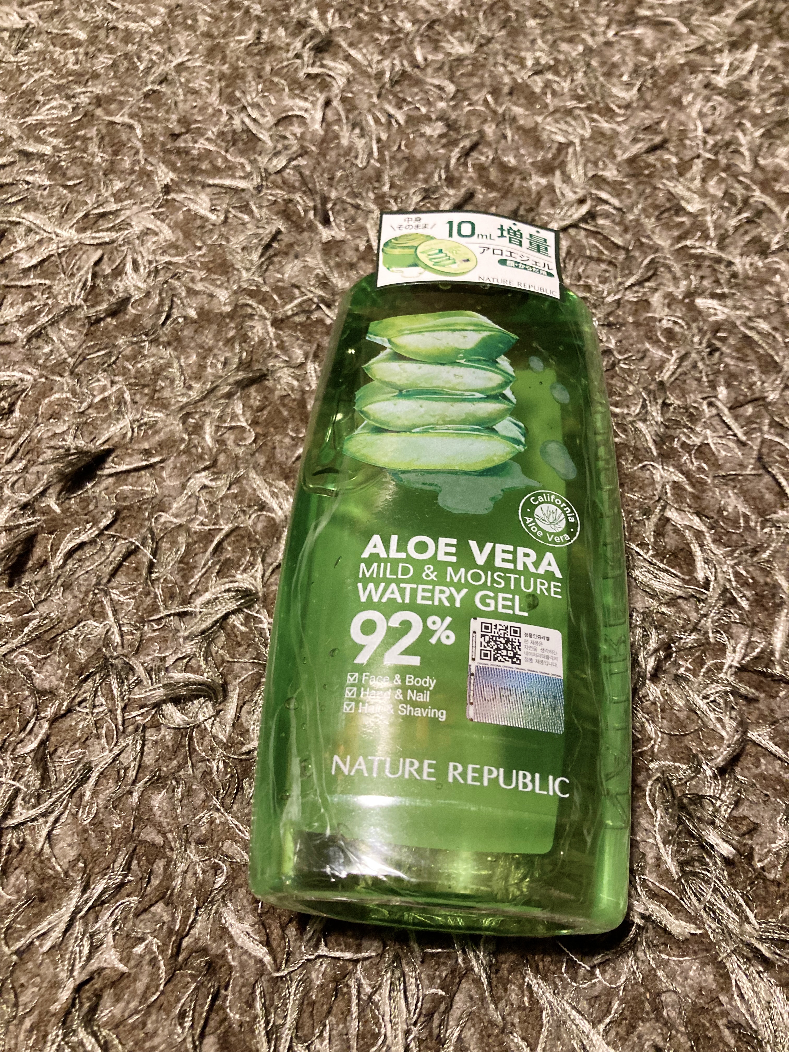 マイルド＆モイスチャーアロエジェル/ネイチャーリパブリック/ボディローションを使ったクチコミ（1枚目）