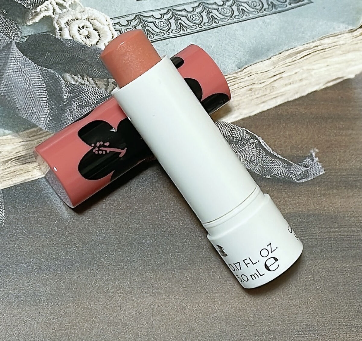 リップバームスティック/KORRES/リップケアを使ったクチコミ（2枚目）