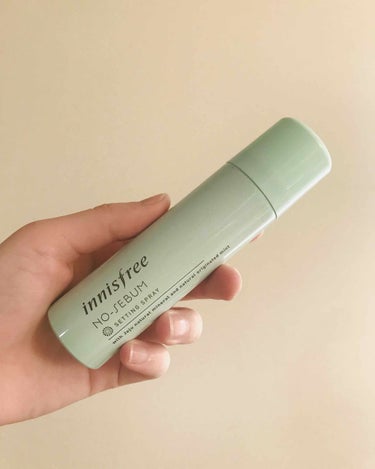 🌿innisfree 
      NO-SEBUM セッティングスプレー
      (仕上げ用化粧水 50ml)  


とにかく霧が細かい！！
シューって顔に一回転スプレーするだけで
しっとりしま