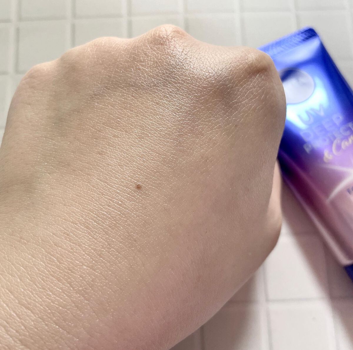 ニベアUV ディープ プロテクト&ケア トーンアップ エッセンス/ニベア/日焼け止めローションを使ったクチコミ(4枚目)