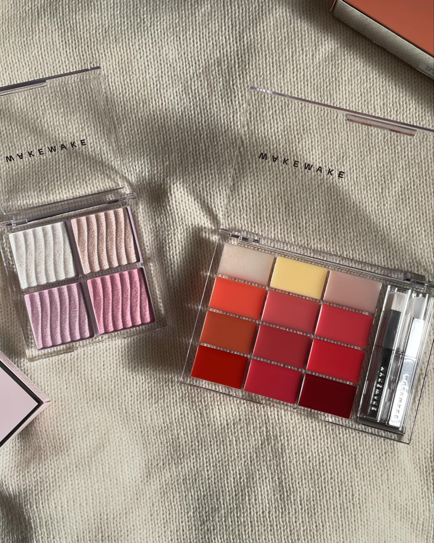 ソフトカラーリングリップパレット 02 PEAK PEACH GLOWING/wakemake/口紅を使ったクチコミ（1枚目）