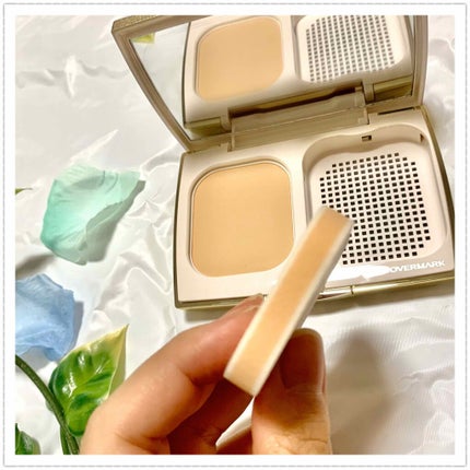 シルキー フィット/COVERMARK/パウダーファンデーションを使ったクチコミ(3枚目)