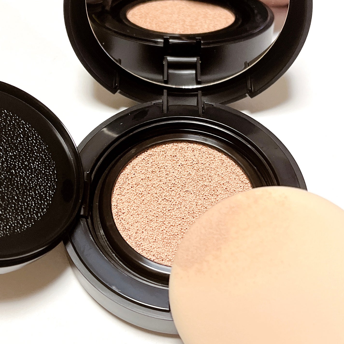 ジャビンドゥソウル ウインクファンデーションパクト/Javin De Seoul/クッションファンデーションを使ったクチコミ(5枚目)