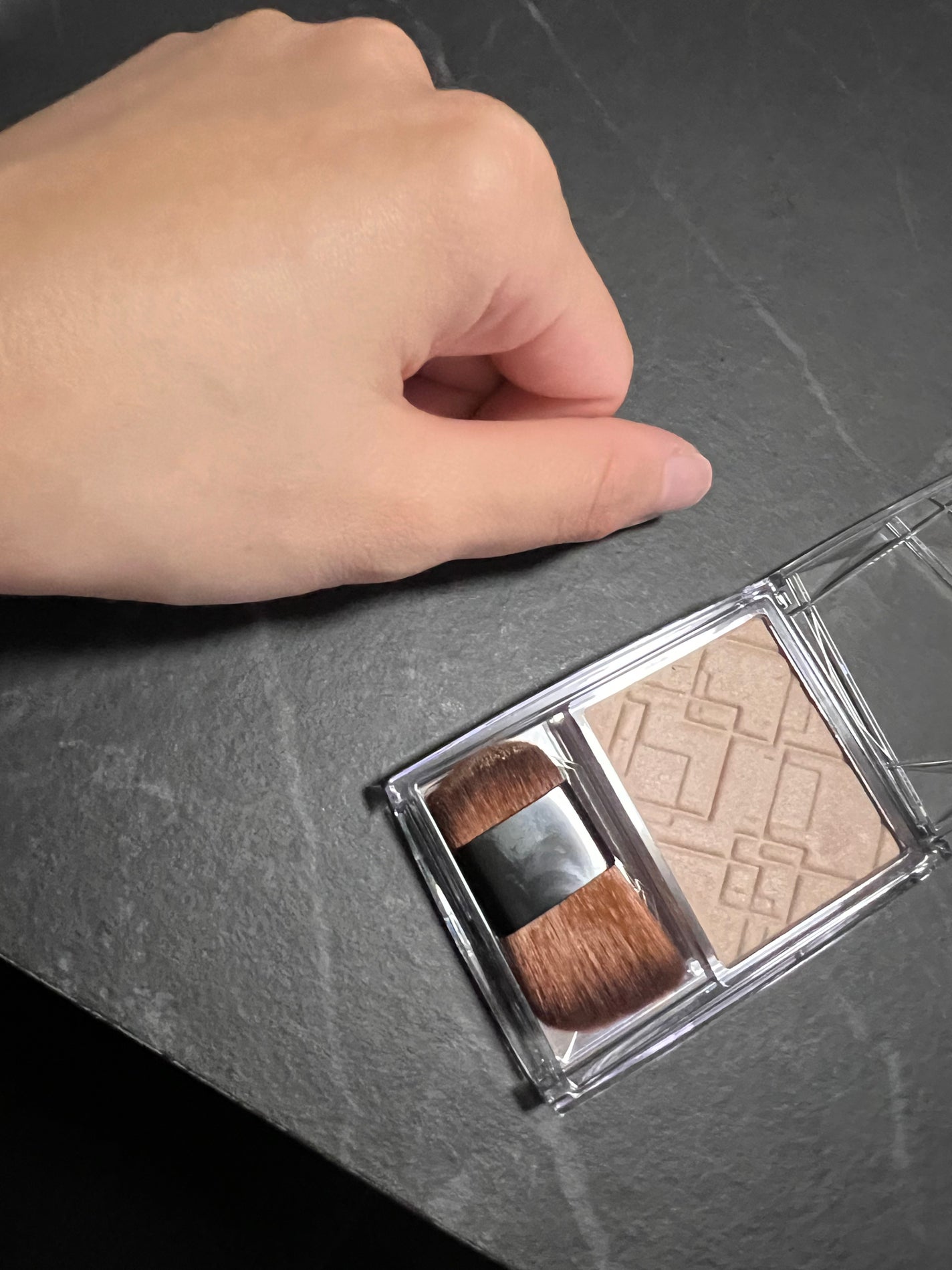 ナチュラルマットシェーディング/CEZANNE/シェーディングを使ったクチコミ(4枚目)