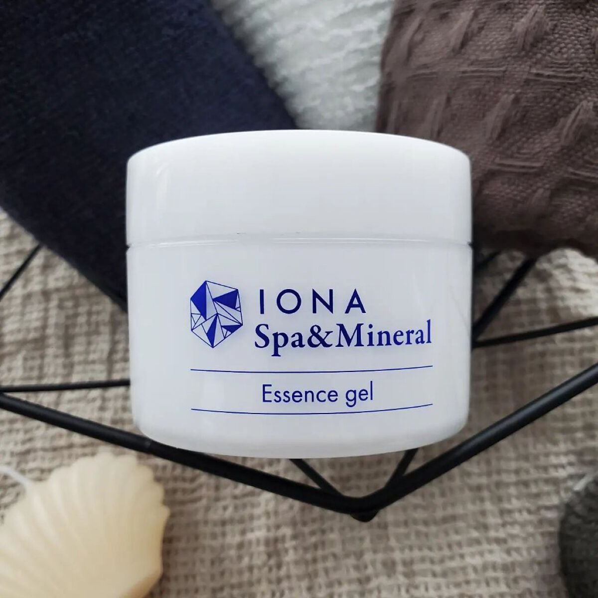 スパ&ミネラル エッセンス ジェル/IONA/フェイスクリームを使ったクチコミ(2枚目)