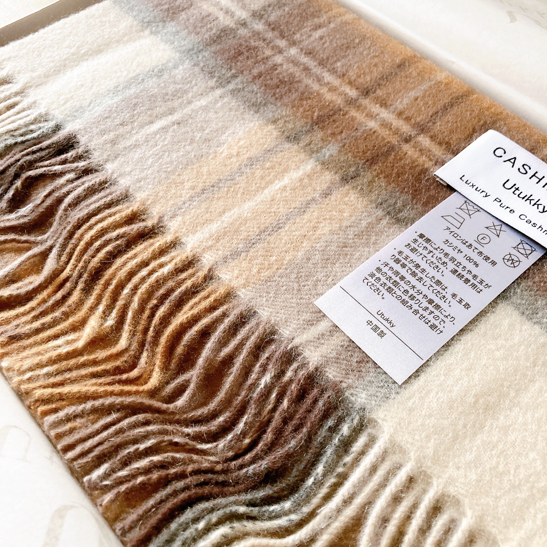 カシミヤマフラー/Utukky/その他を使ったクチコミ（1枚目）