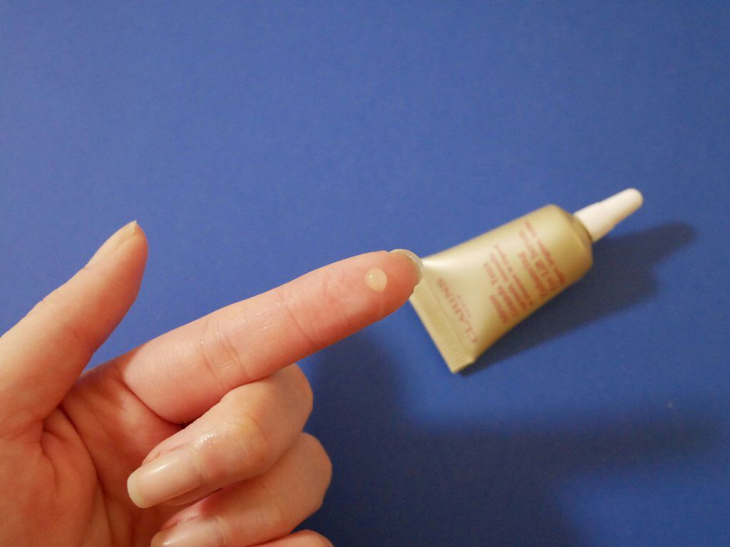 グラン アイ セラム/CLARINS/アイケア・アイクリームを使ったクチコミ（2枚目）