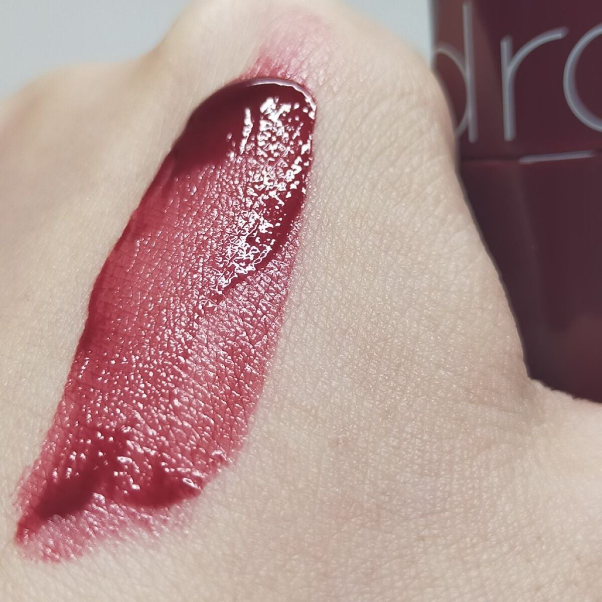 ジューシーラスティングティント/rom&nd/リップティントを使ったクチコミ(4枚目)