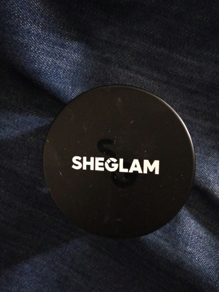 ベイクド グロウ セッティング パウダー/SHEGLAM/ルースパウダーを使ったクチコミ（2枚目）