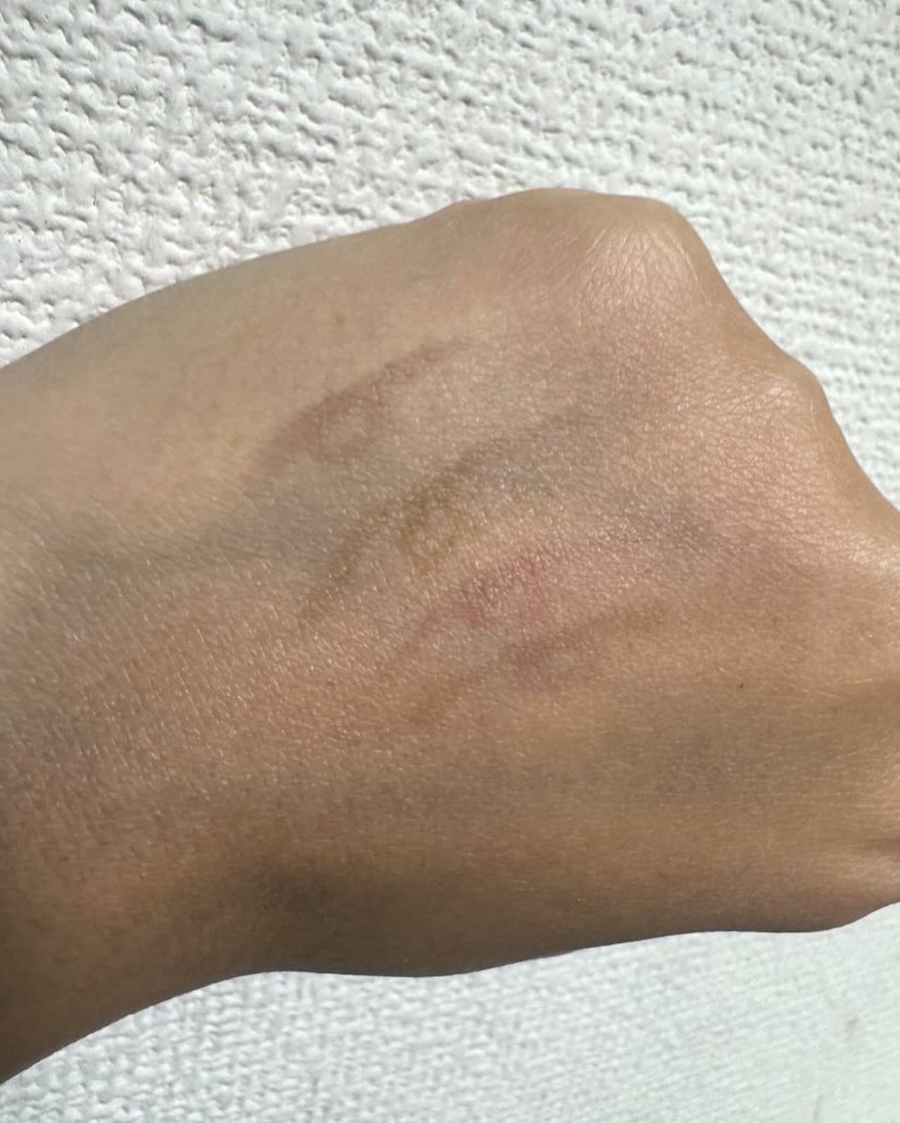 めぇ on LIPS 「キャンメイク フローレスブロウリキッドをいただきました!カラー..」(3枚目)