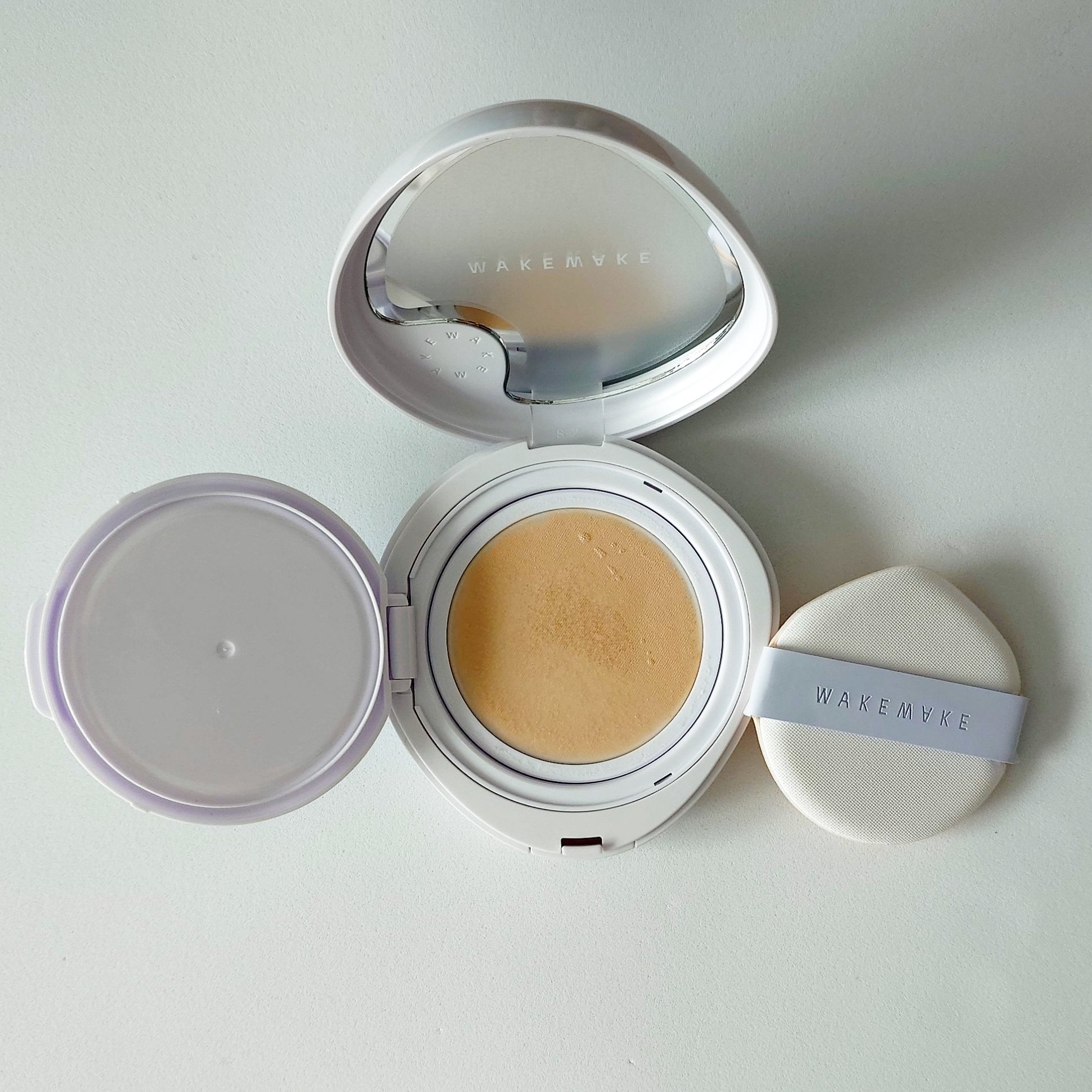 ウォーターベルベットカバーファンデーション/wakemake/リキッドファンデーションを使ったクチコミ（3枚目）