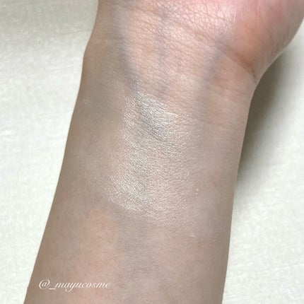 マユコスメ on LIPS 「ひと塗りでサッと塗れるプライマーサンスティック🌞ーーーーーーー..」(3枚目)