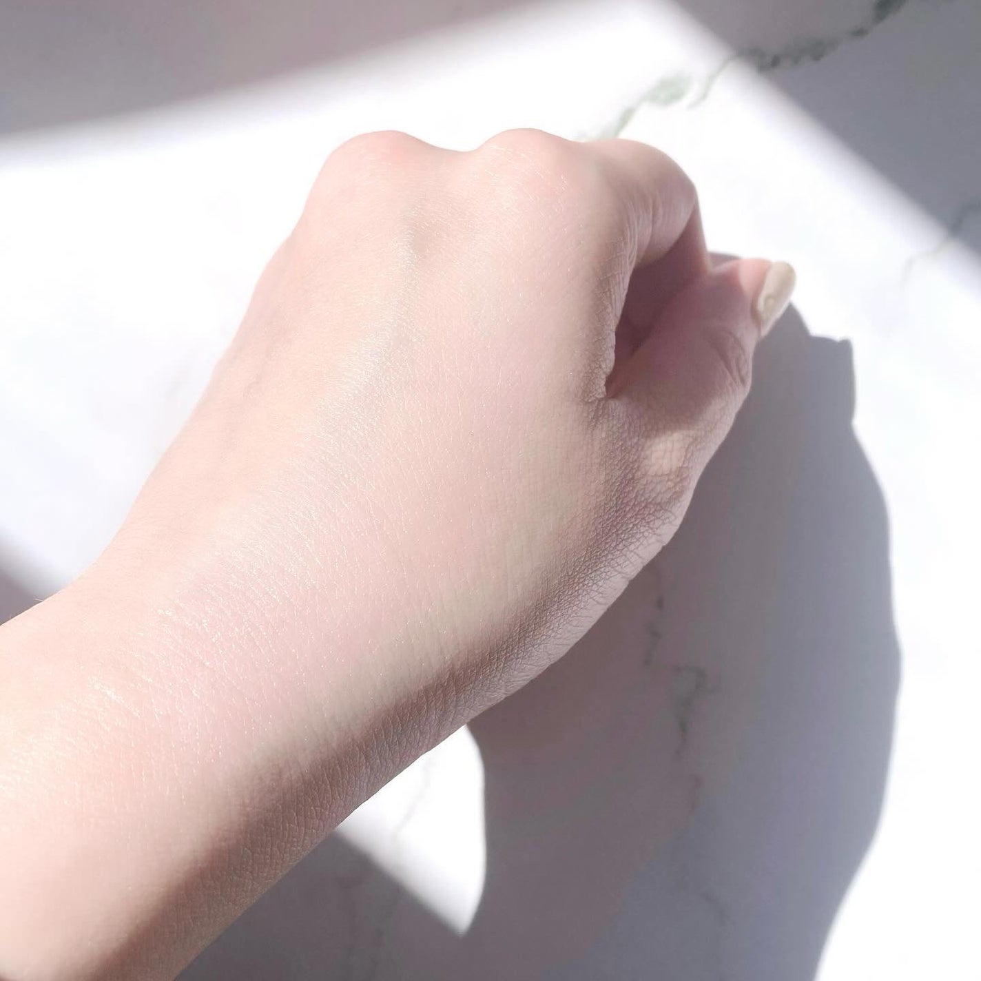 ブライトニングアップサンスティック SPF50+ PA++++/Dr.G/日焼け止めスティックを使ったクチコミ(3枚目)