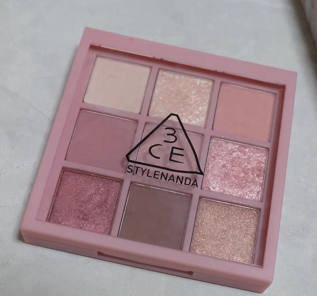 3CE マルチアイカラーパレット AUTO FOCUS/3CE/アイシャドウパレットを使ったクチコミ（1枚目）