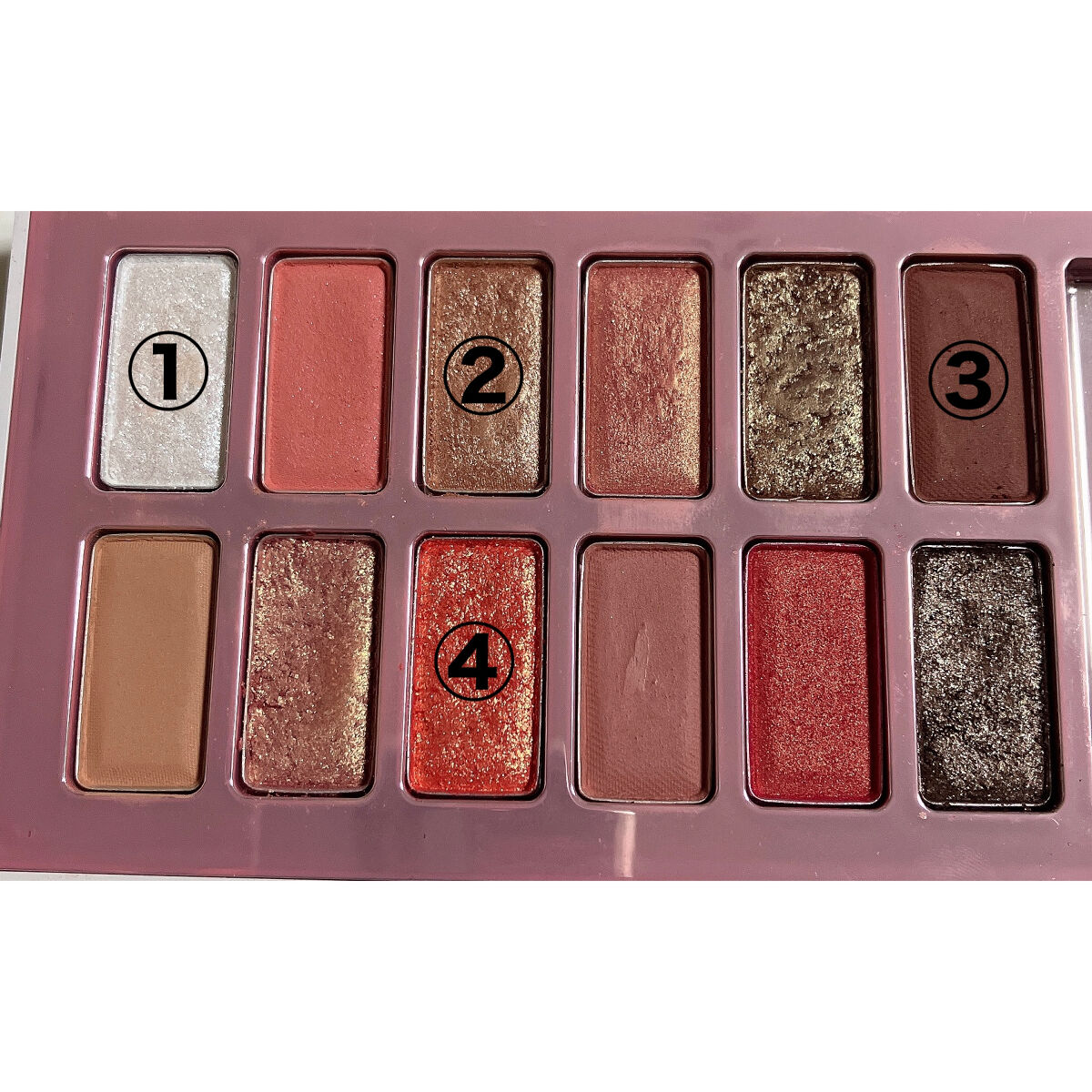 バレンタインボックス2 ピーチパレット/VAVI MELLO/アイシャドウパレットを使ったクチコミ（2枚目）