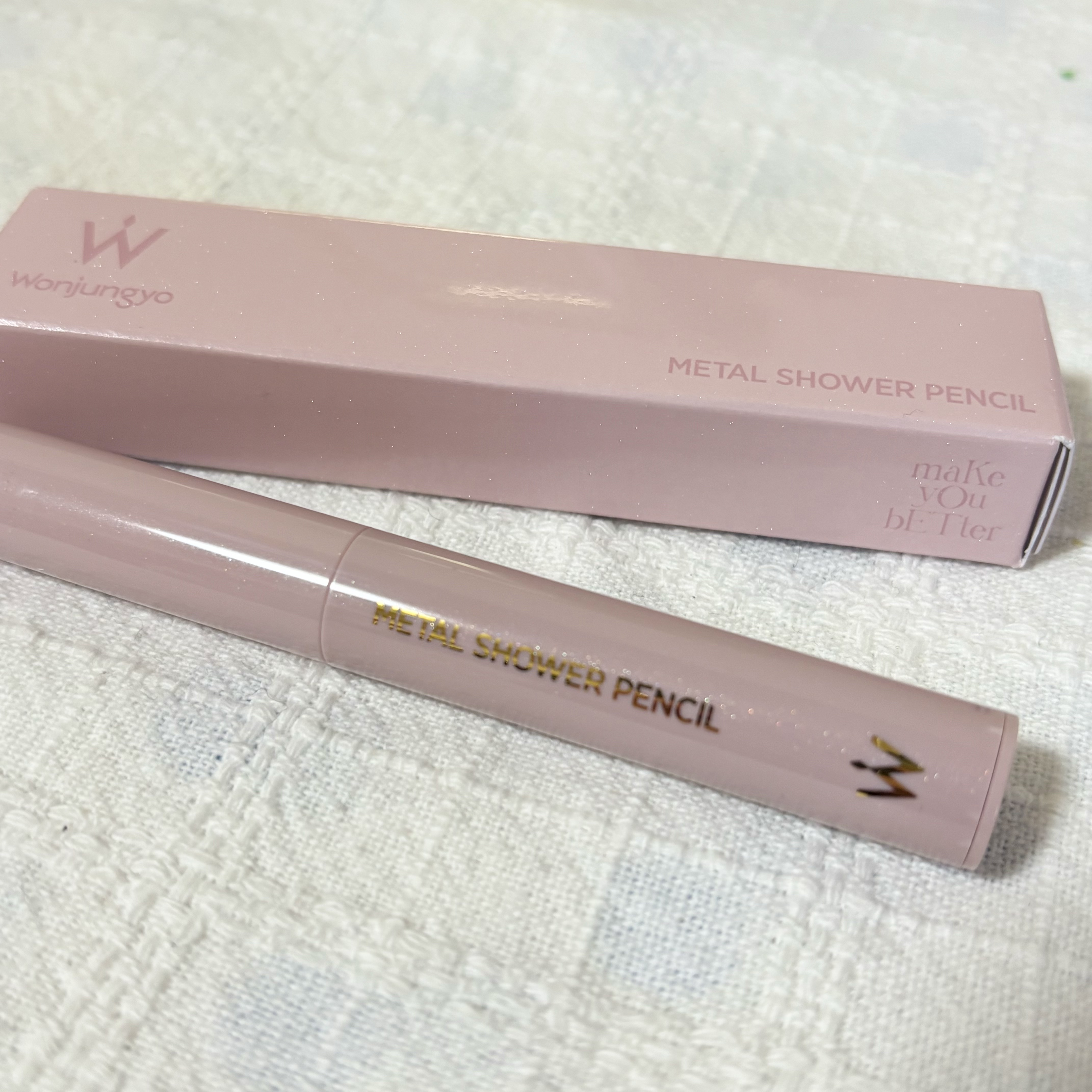 ウォンジョンヨ　メタルシャワーペンシル 05バニラヴェール/Wonjungyo/スティックアイシャドウを使ったクチコミ（2枚目）