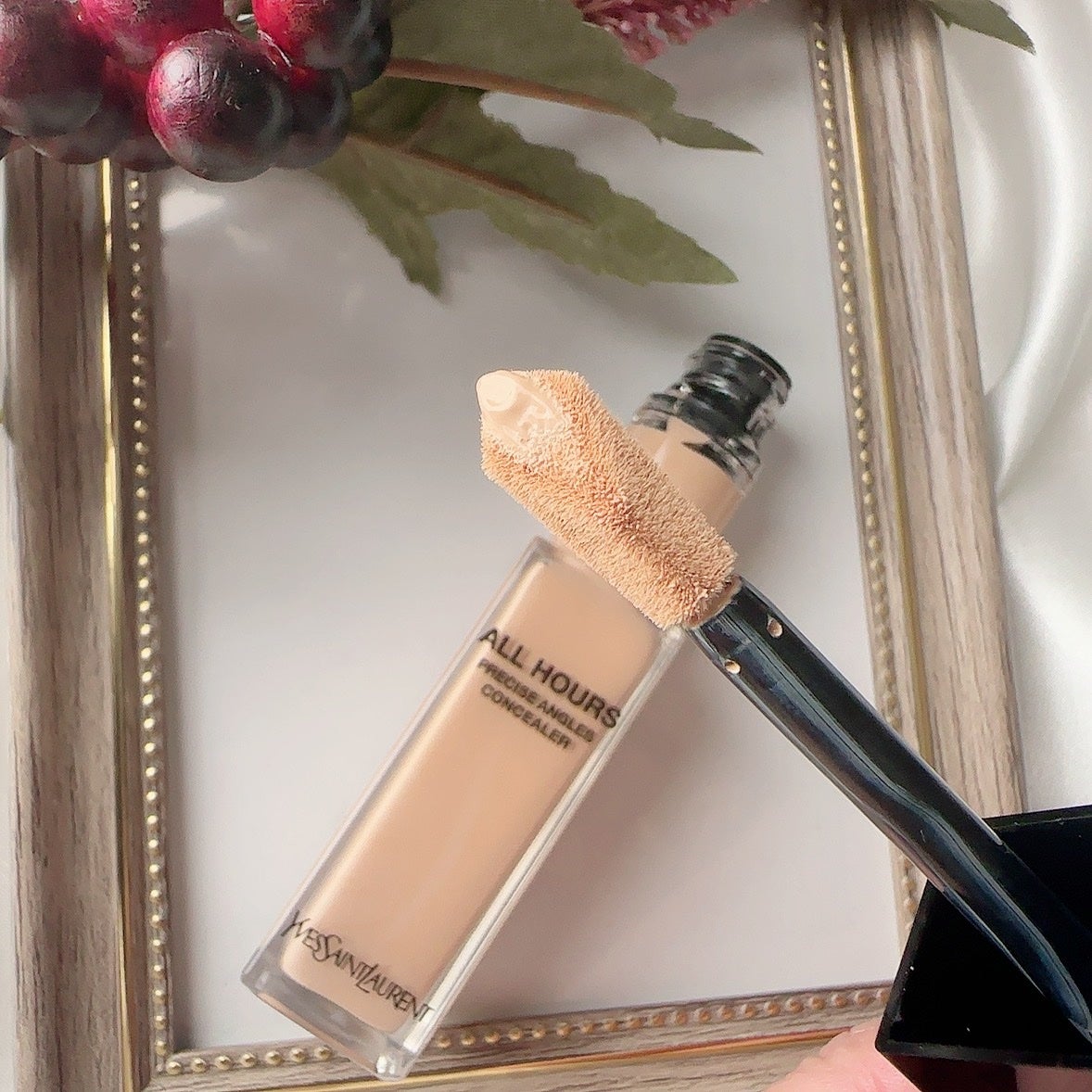 オールアワーズ コンシーラー/YVES SAINT LAURENT BEAUTE/リキッドコンシーラーを使ったクチコミ(2枚目)