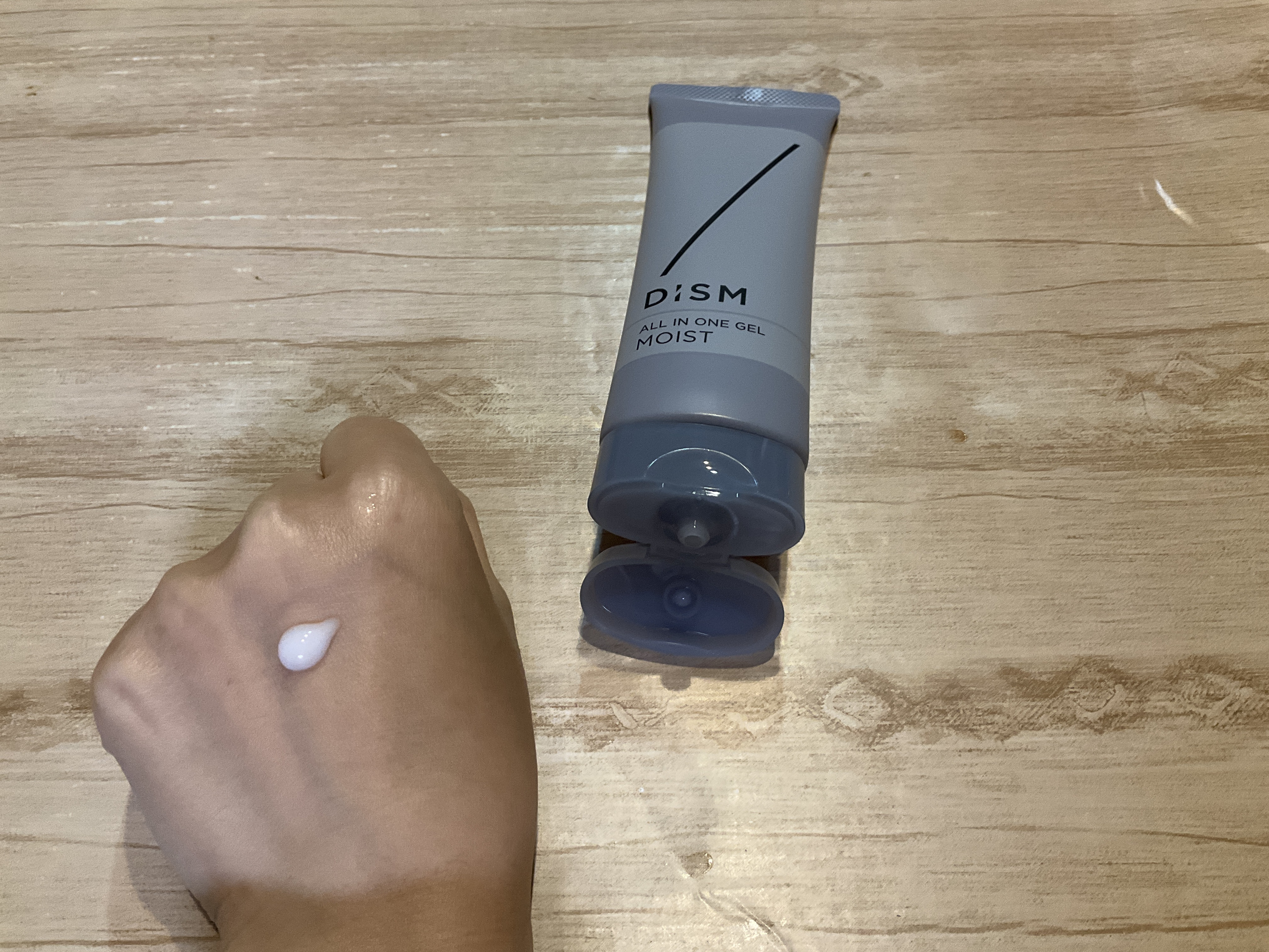 DISM ディズム オールインワンジェルのクチコミ「肌にすーっと浸透して馴染みました
ベタつかないのでいいです＾＾..」（3枚目）