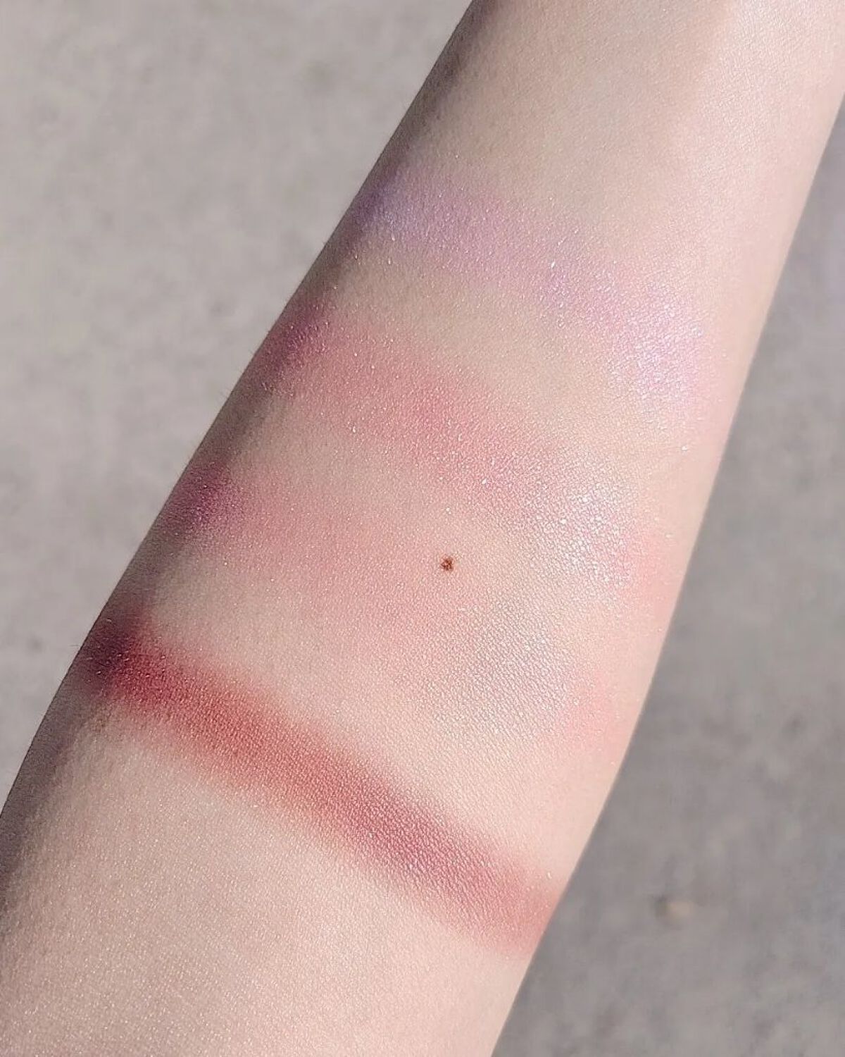 シルキースフレアイズ/キャンメイク/アイシャドウパレットを使ったクチコミ（3枚目）