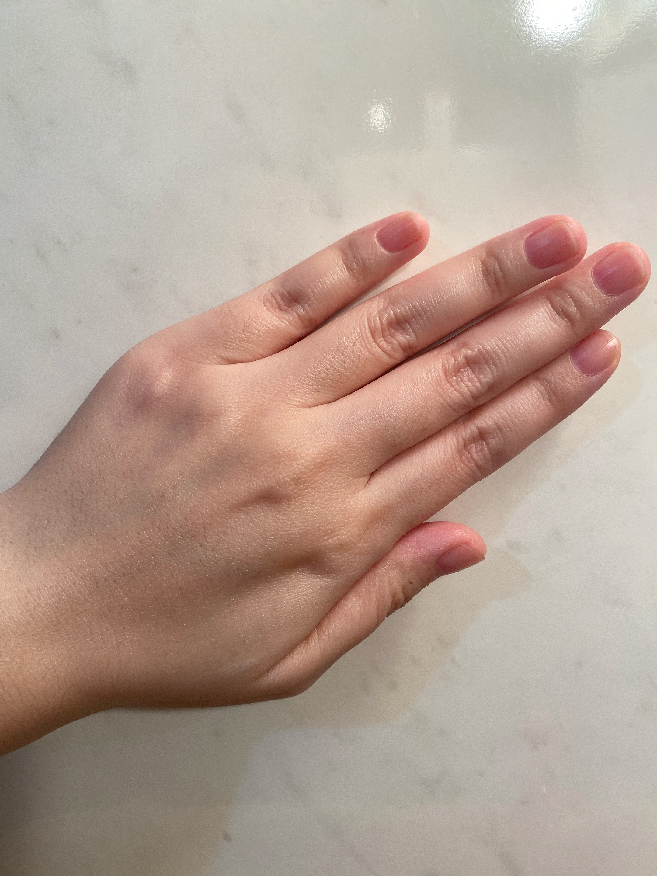 プルント　モイストケア美容液ハンドクリーム/Purunt./ハンドクリームを使ったクチコミ（3枚目）