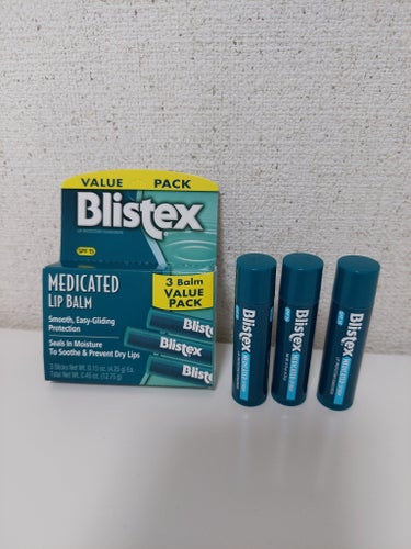 Blistex Medicated Lip Balm SPF15のクチコミ「こちらもリップスクラブと一緒にアイハーブで購入した
Blistexのリップクリームです

メン.....」（1枚目）