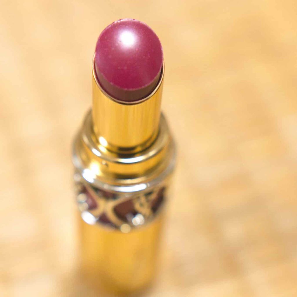 ルージュ ヴォリュプテ シャイン/YVES SAINT LAURENT BEAUTE/口紅を使ったクチコミ(2枚目)