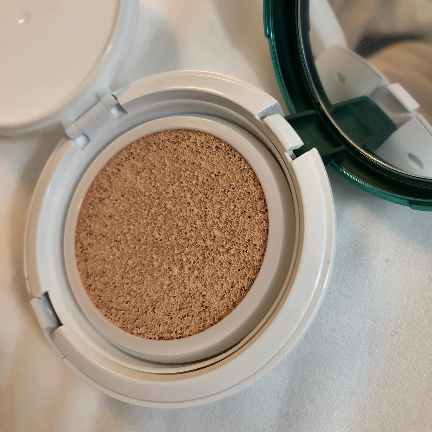 スーパーシカクッション/MEDICUBE/クッションファンデーションを使ったクチコミ(3枚目)