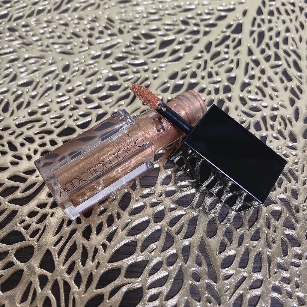 ザ リキッド アイシャドウ　ウルトラスパークル 003 Island in the Sun/ADDICTION/リキッドアイシャドウを使ったクチコミ（2枚目）