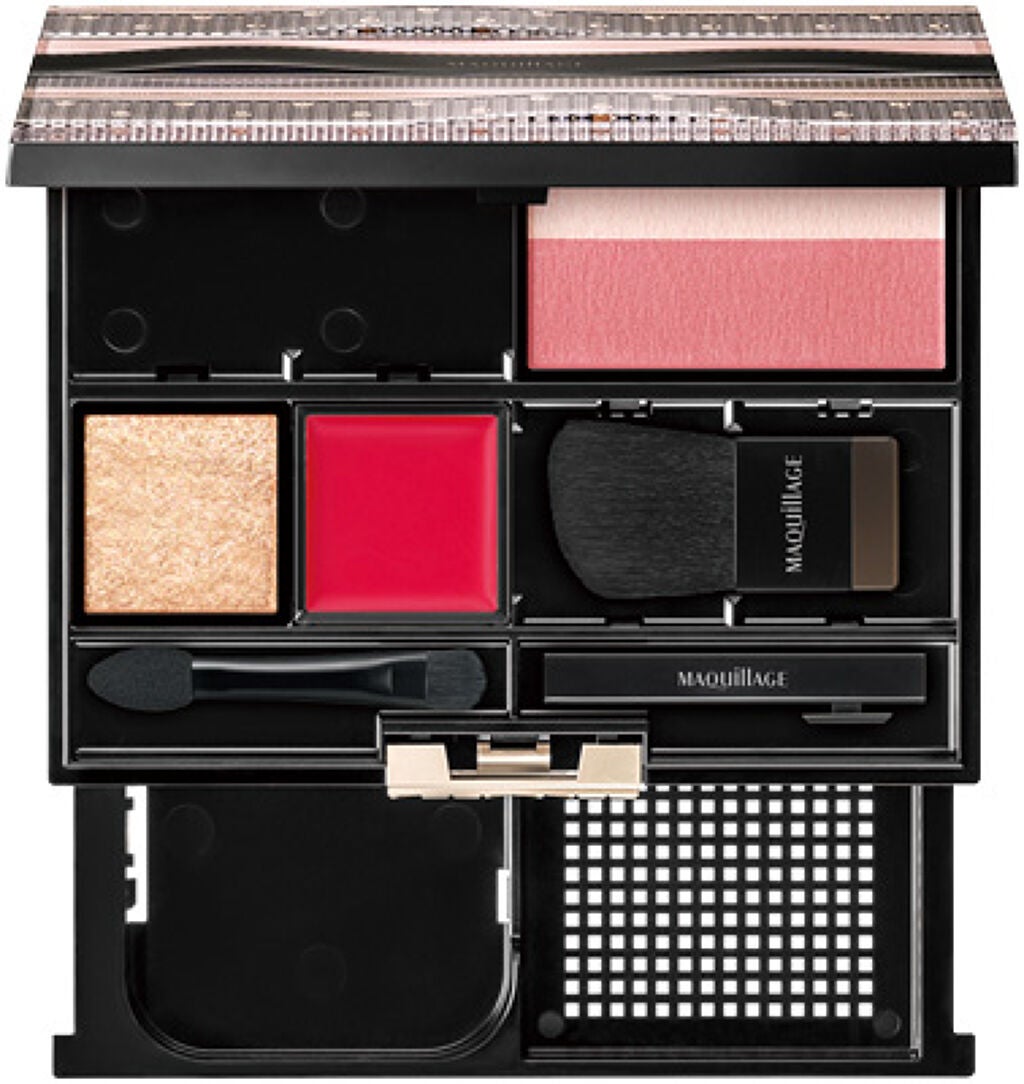 ドラマティックパレット マキアージュ