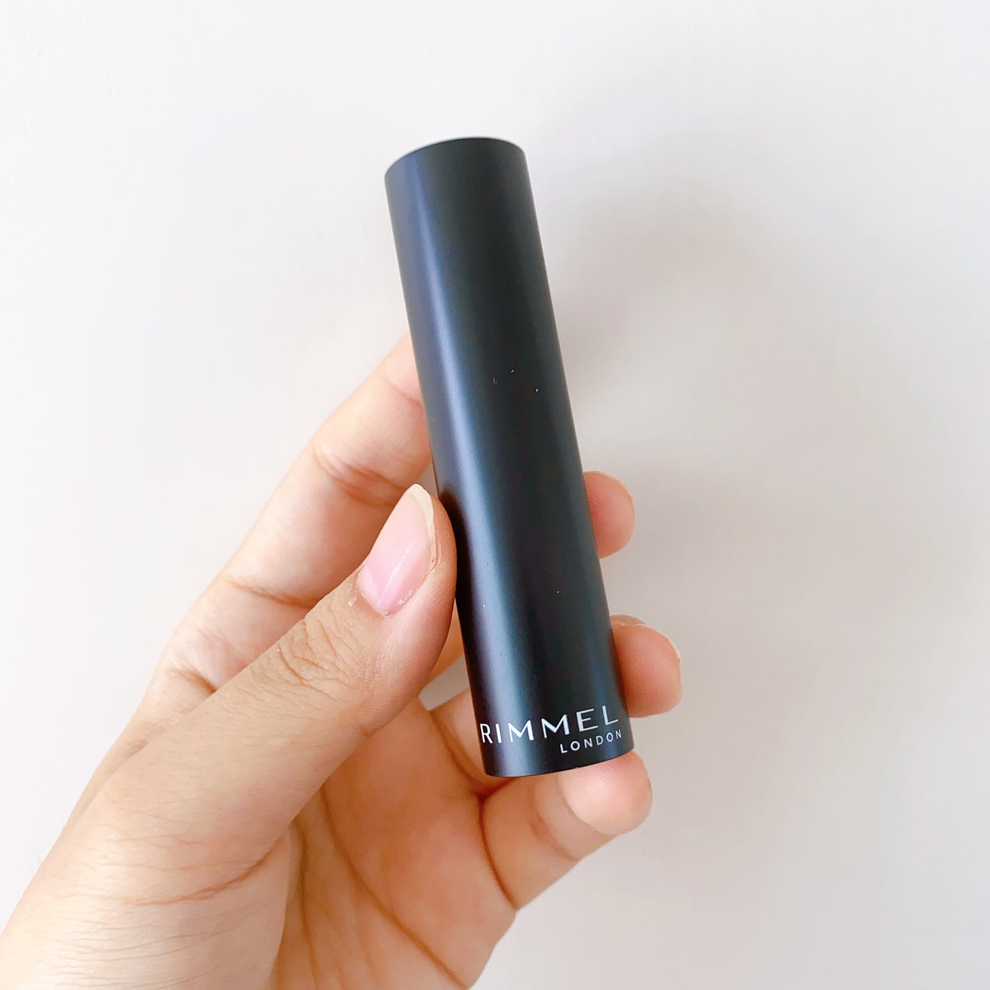 ラスティング フィニッシュ オイルモイスト ティント C/リンメル ロンドン/リップティントを使ったクチコミ(2枚目)