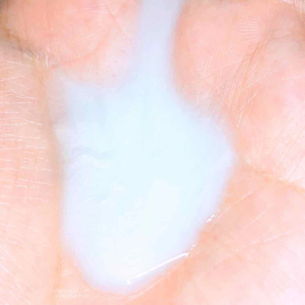 ニベア ミルキークリア洗顔料 ディープクリア/ニベア/洗顔フォームを使ったクチコミ(4枚目)