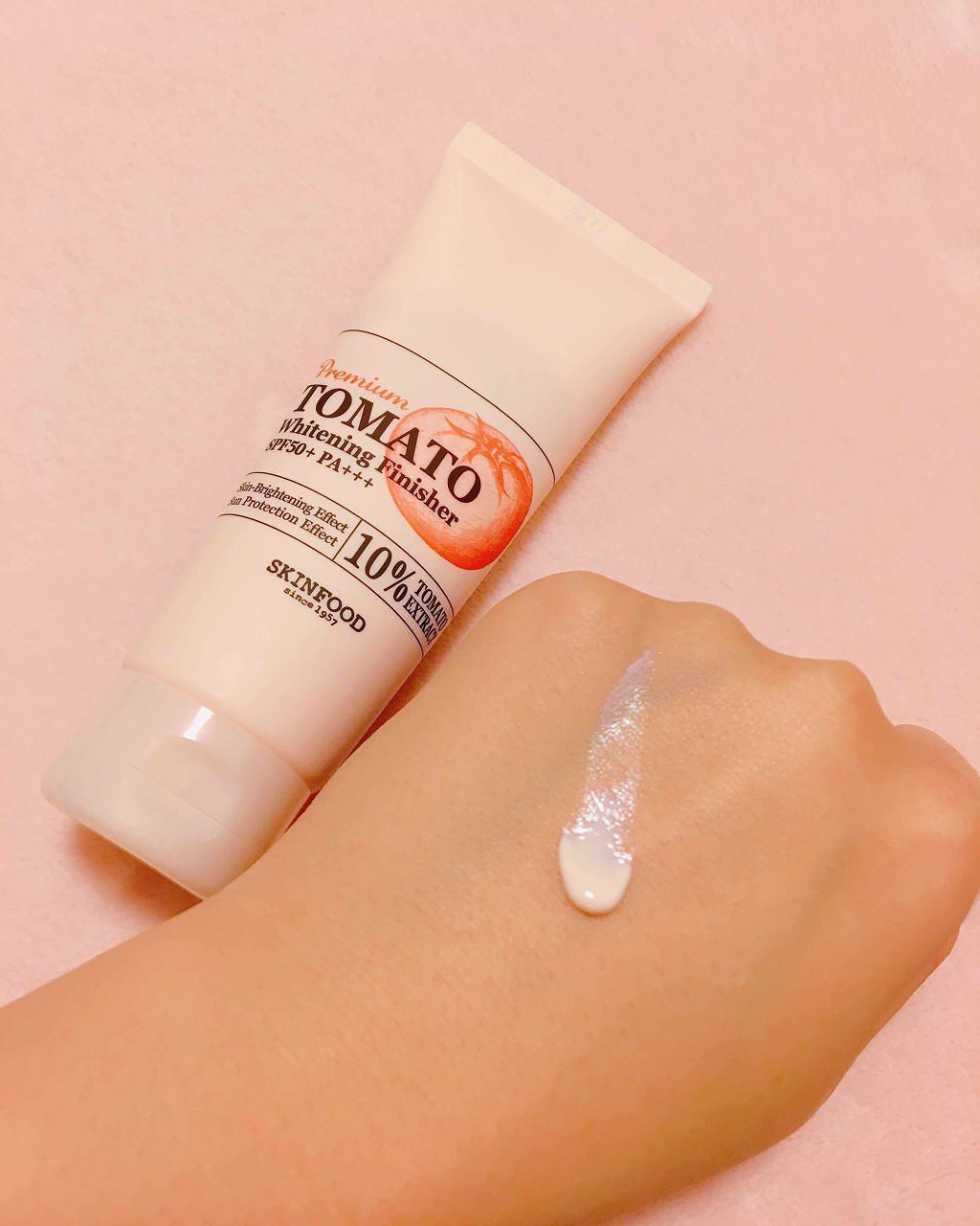 プレミアムトマト ブライトニング フィニッシャー/SKINFOOD/化粧下地を使ったクチコミ（2枚目）