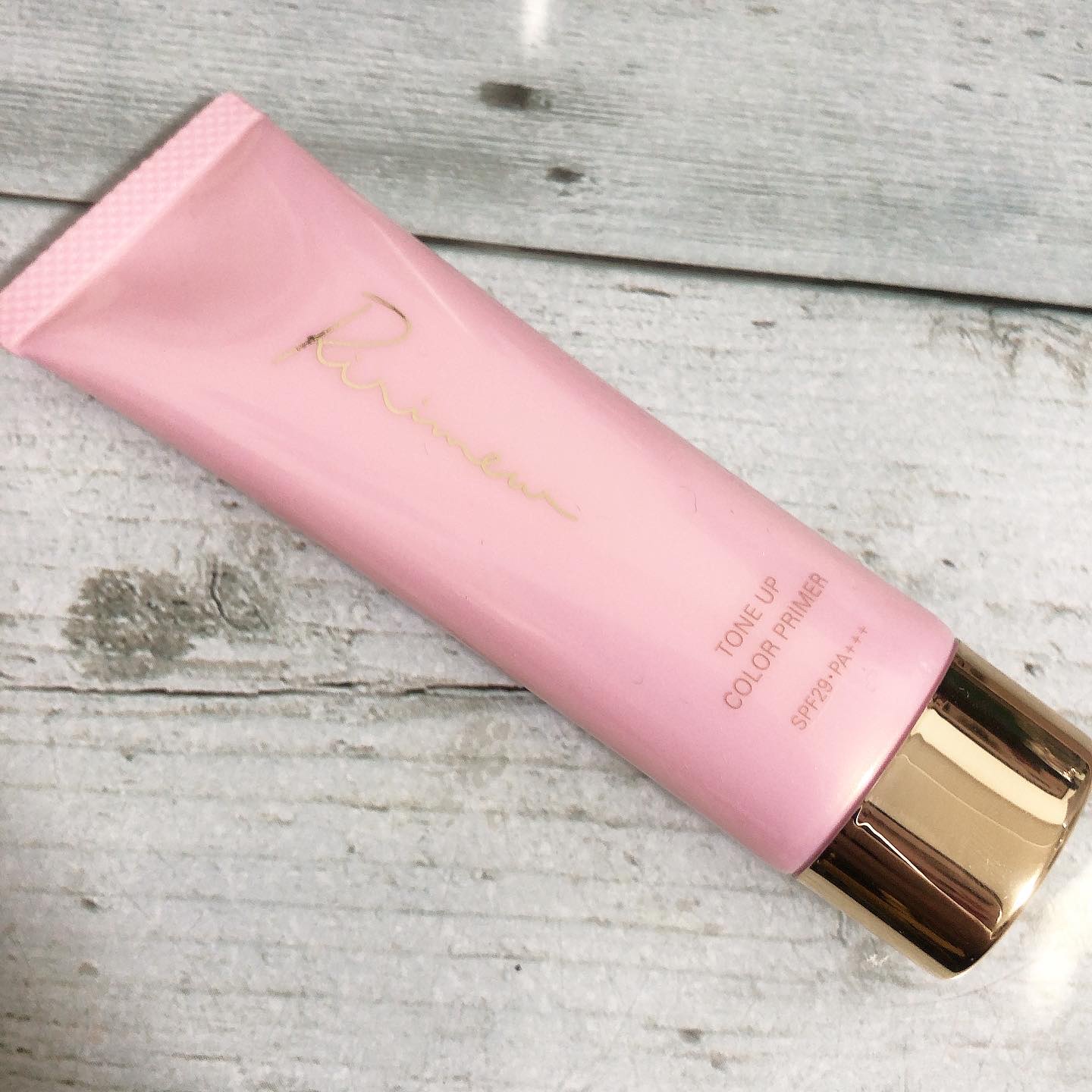 トーンアップカラープライマー /Ririmew/化粧下地を使ったクチコミ（2枚目）