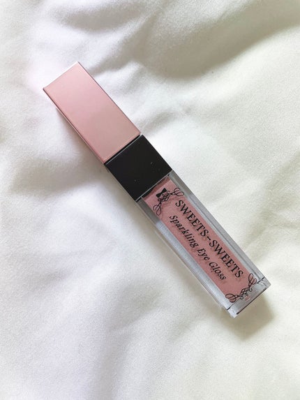 スパークリングアイグロス/スウィーツ スウィーツ/リキッドアイシャドウを使ったクチコミ(1枚目)