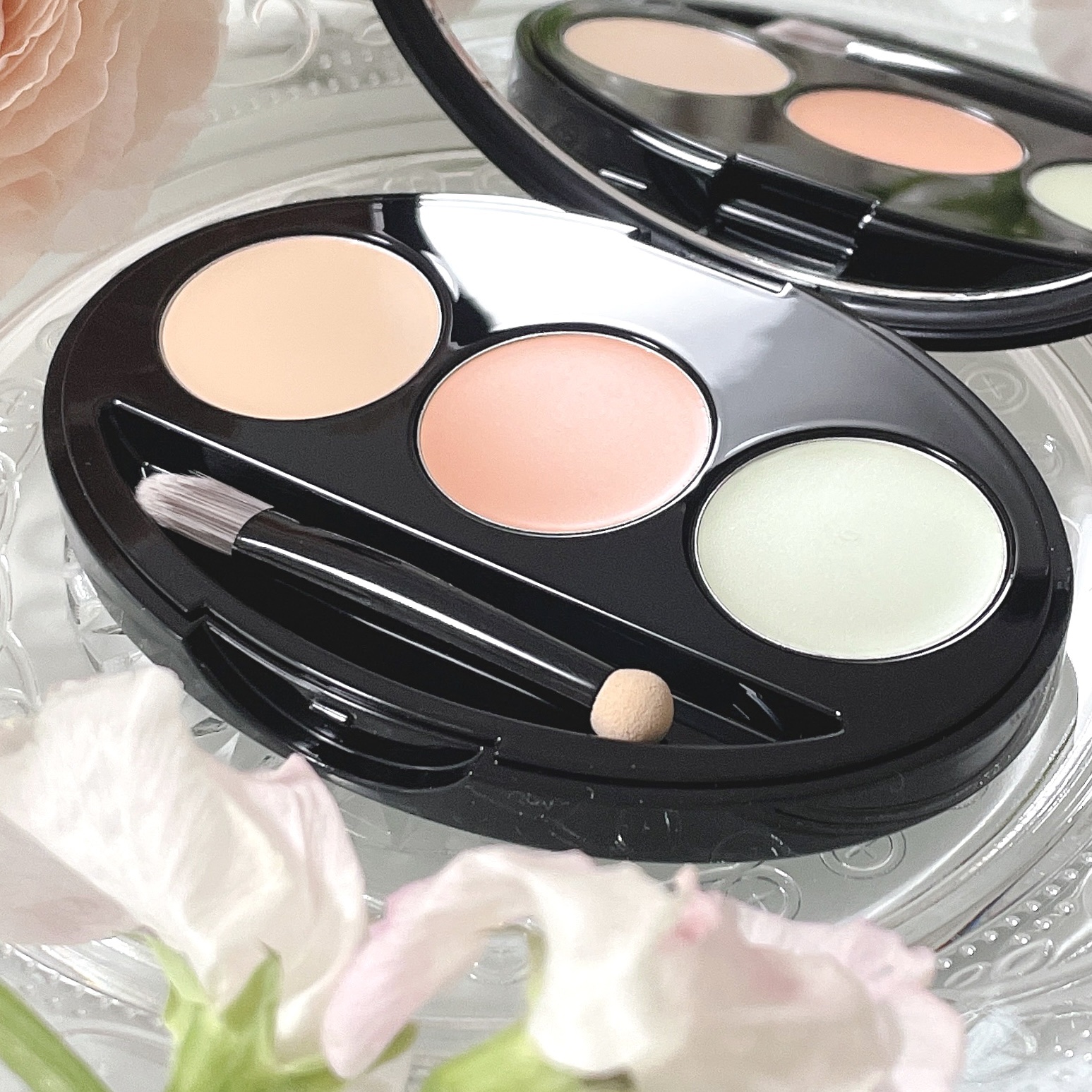 マスクフィット コンシーラーパレット/TIRTIR(ティルティル)/パレットコンシーラーを使ったクチコミ（2枚目）