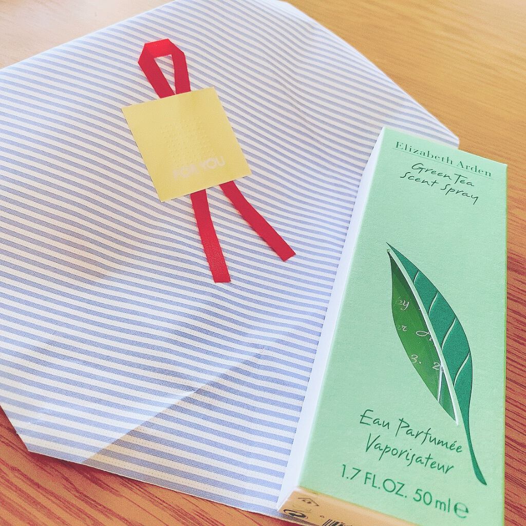エリザベスアーデングリーンティーオードトワレ/エリザベス アーデン(海外)/香水(レディース)を使ったクチコミ(2枚目)