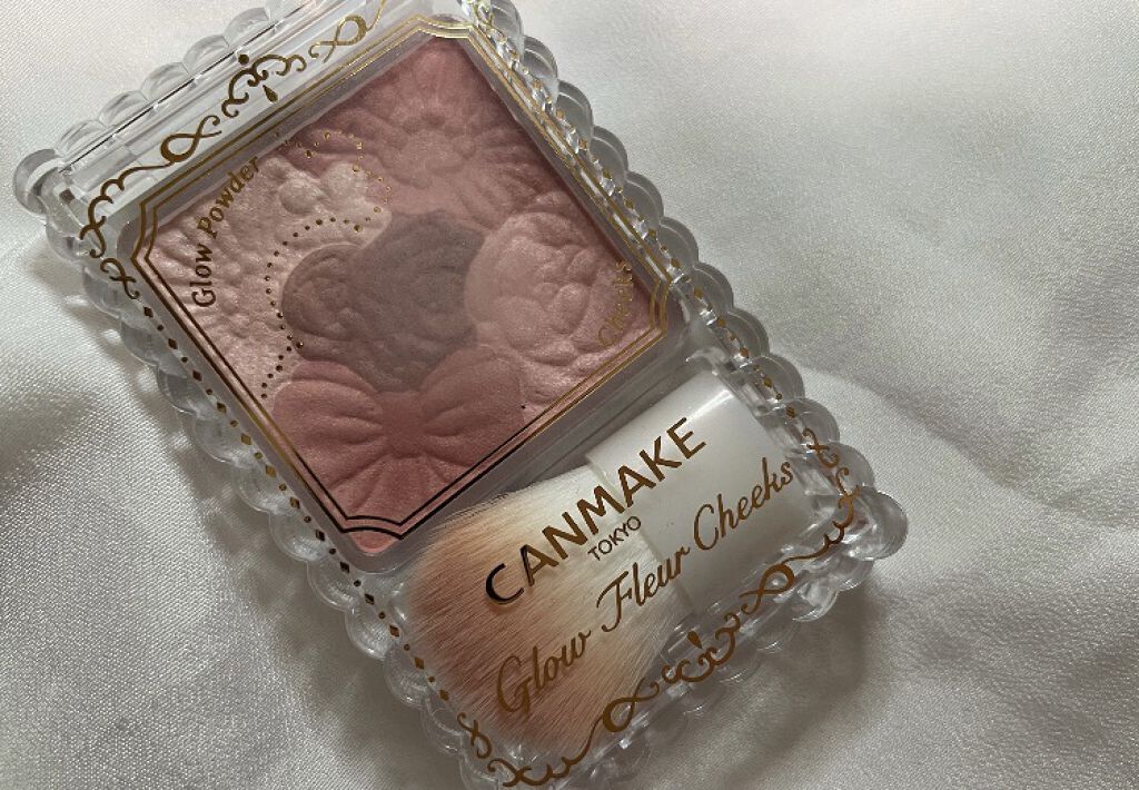 グロウフルールチークス/キャンメイク/パウダーチークを使ったクチコミ（1枚目）