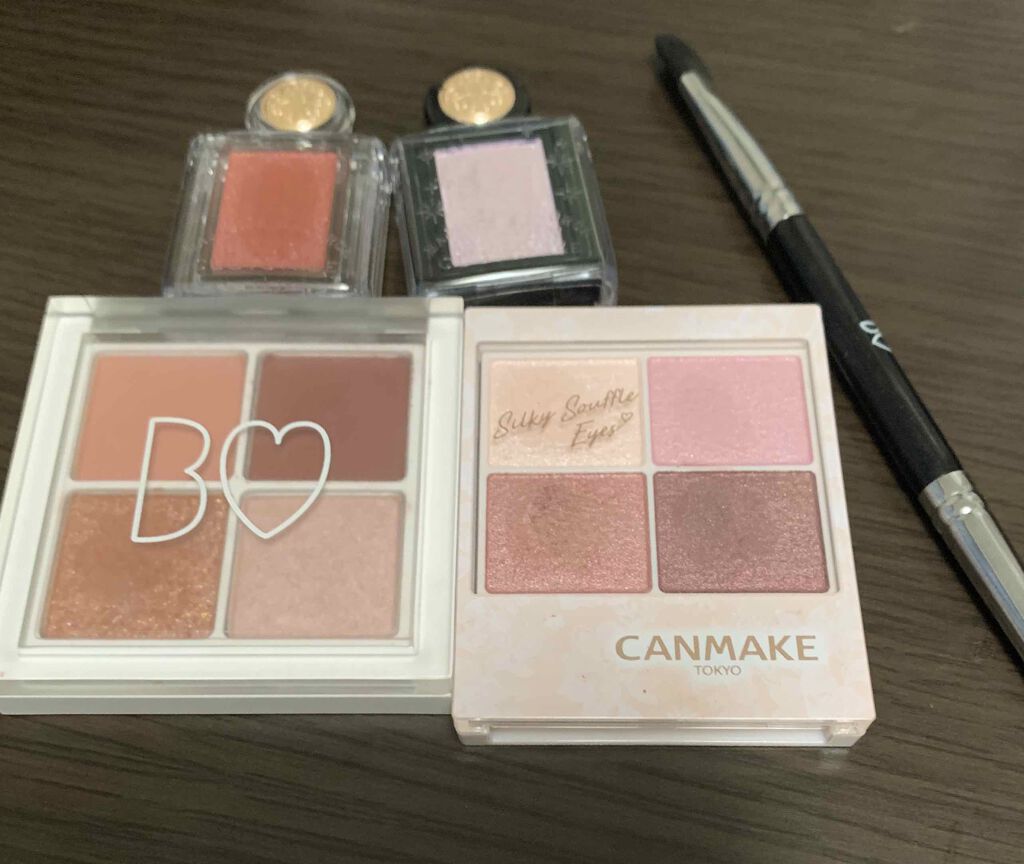 シャドーカスタマイズ/MAJOLICA MAJORCA/単色アイシャドウを使ったクチコミ(1枚目)