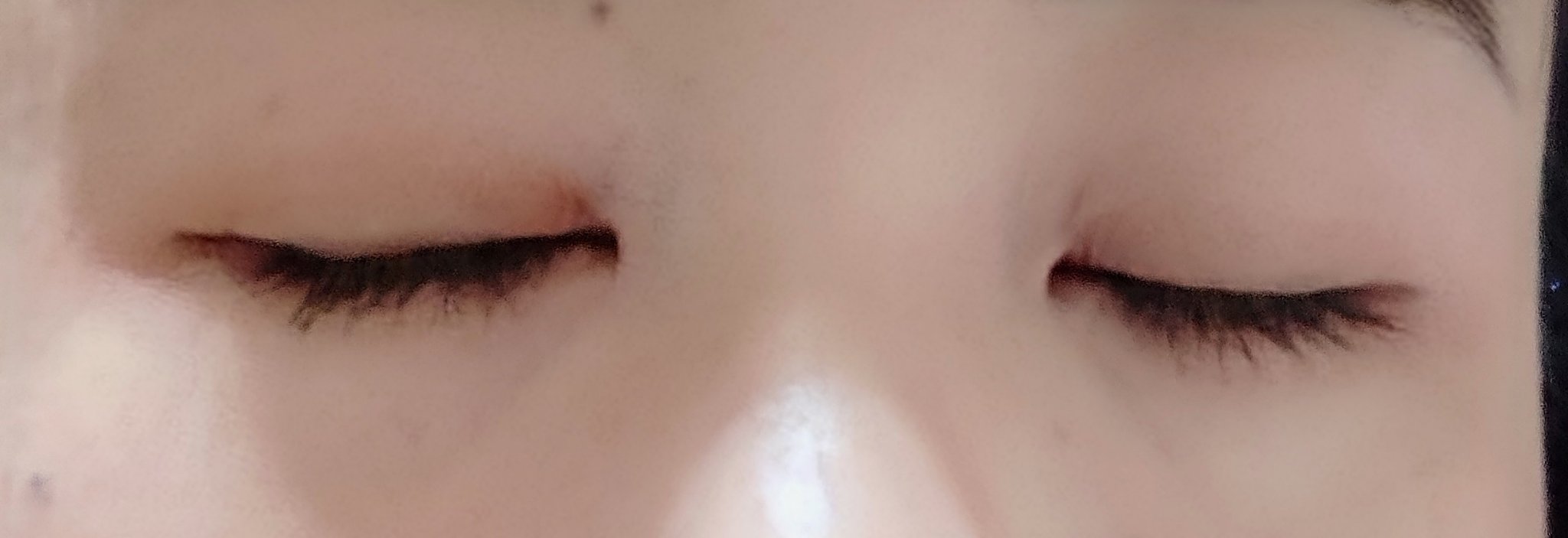 クチュール ミニ クラッチ #600 スポンティーニ リリー/YVES SAINT LAURENT BEAUTE/アイシャドウパレットを使ったクチコミ（2枚目）