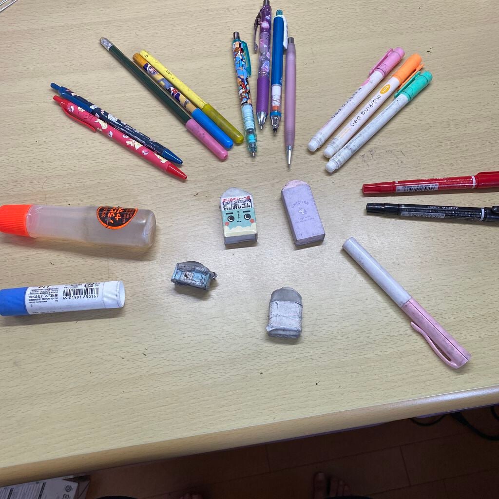 モチ on LIPS 「私がいつも学校で使っている筆箱の中身紹介です♡中学生になってか..」(7枚目)