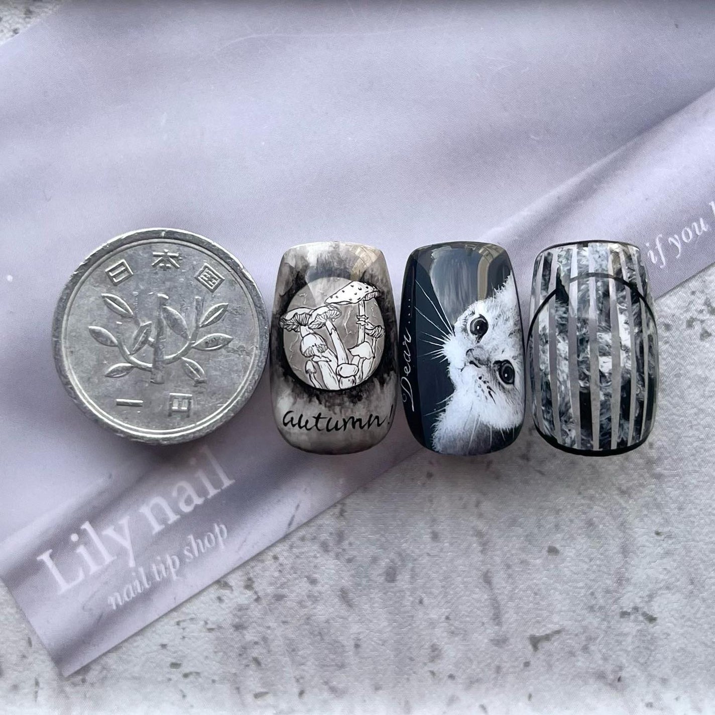 ぴよこれいと  あうるす on LIPS 「こんなドアップでも耐えられる作品、、、この世にあるかな。イラス..」(3枚目)