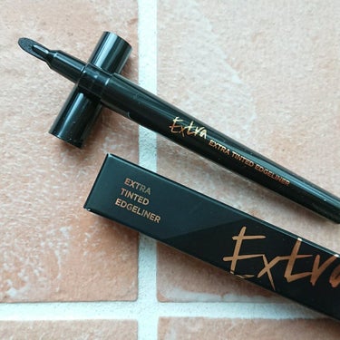 EXTRA TINTED EDGE LINER/NEOGEN/リキッドアイライナーを使ったクチコミ（2枚目）