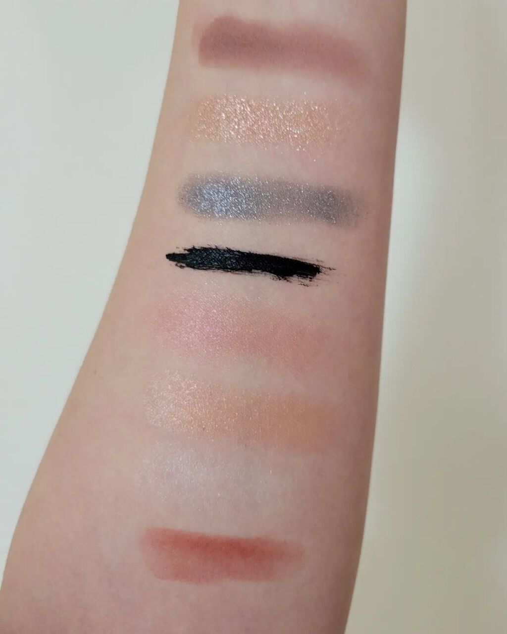 フローレス ルミエール ラディアンス パーフェクティング クッション 2W1/ローラ メルシエ/クッションファンデーションを使ったクチコミ（3枚目）