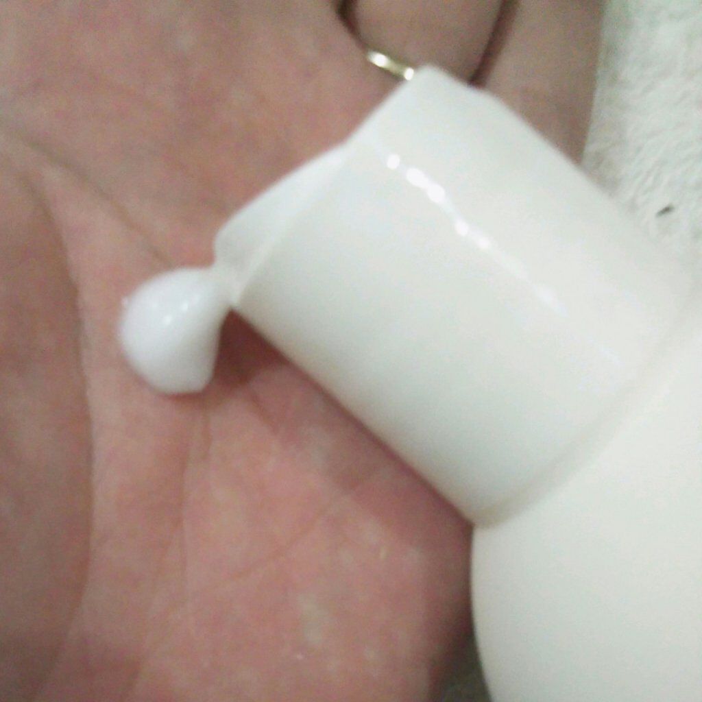 R-GLOWトリートメント/R-GLOW/洗い流すヘアトリートメントを使ったクチコミ（3枚目）