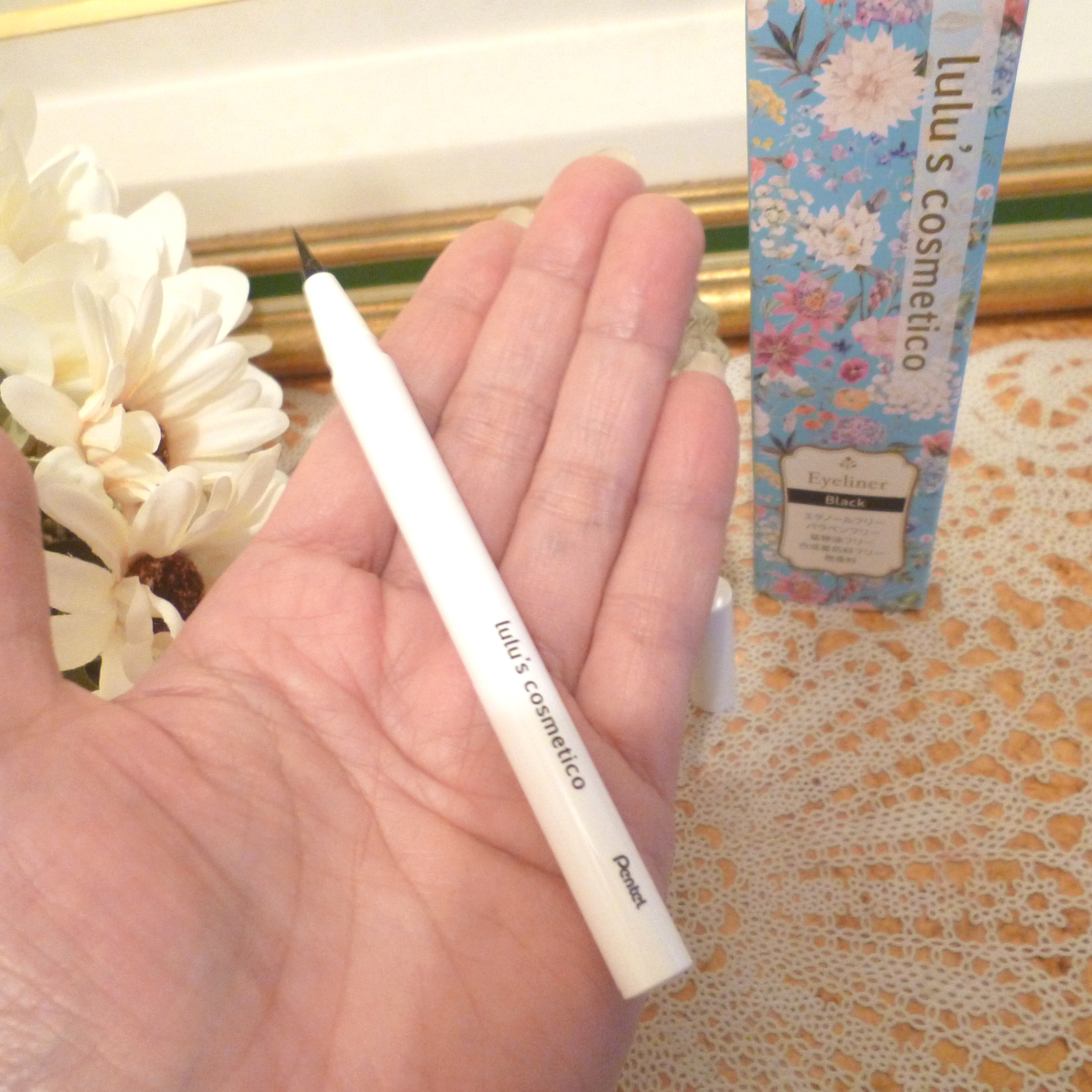 リキッドアイライナー/ルルズコスメティコ/リキッドアイライナーを使ったクチコミ（2枚目）