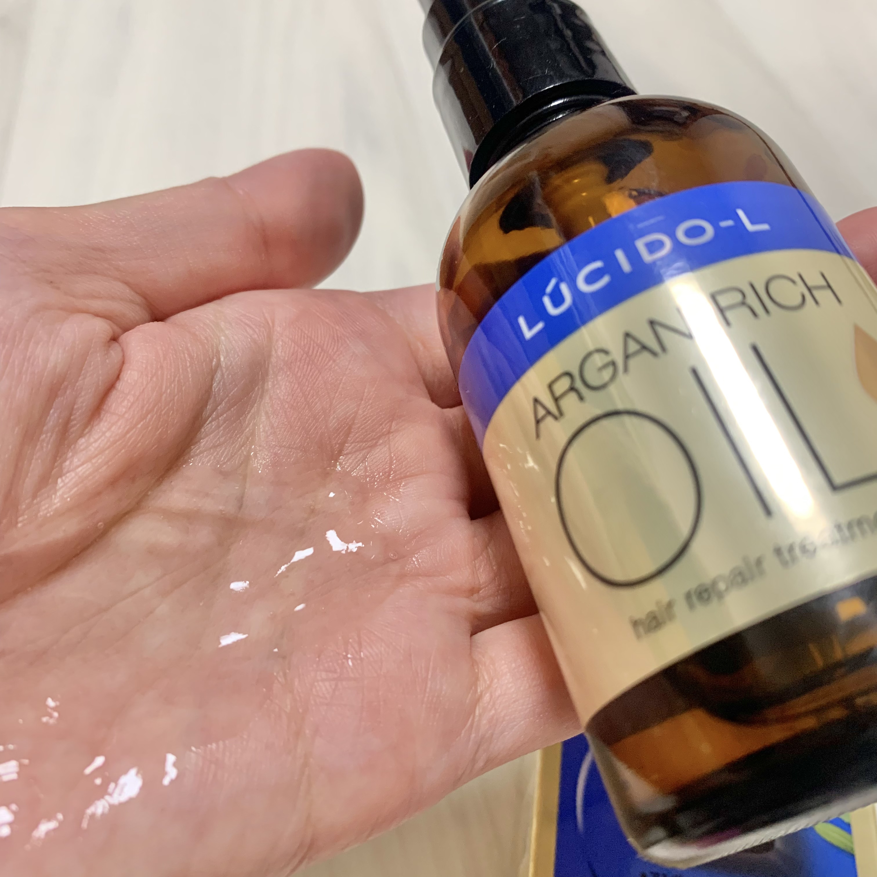 オイルトリートメント #EXヘアオイル/ルシードエル/ヘアオイルを使ったクチコミ（3枚目）