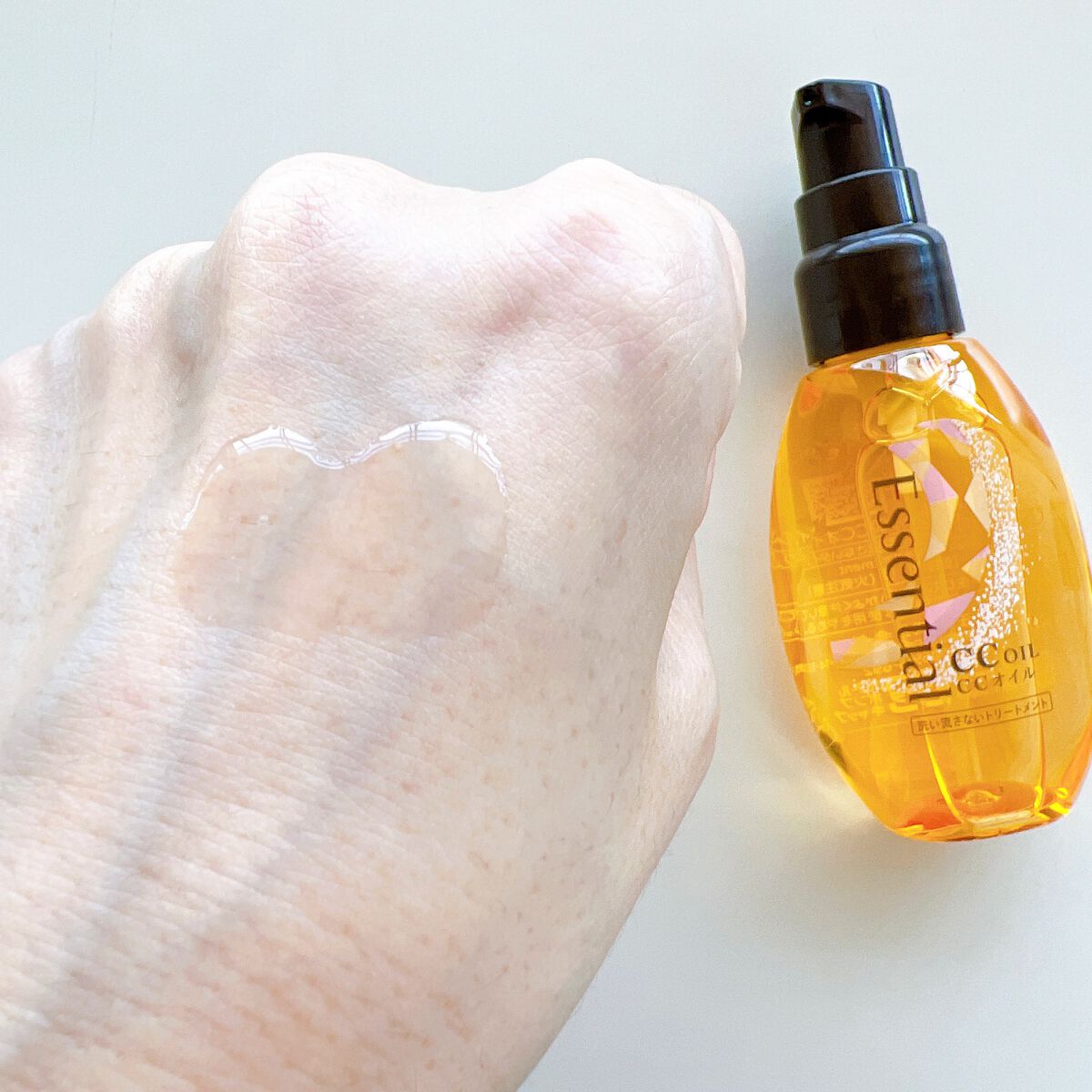 CCオイル/エッセンシャル/ヘアオイルを使ったクチコミ(3枚目)