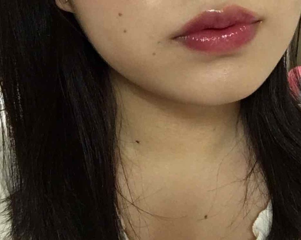 フォーエヴァージューシー オイルルージュ ティント/JILL STUART/リップティントを使ったクチコミ(2枚目)